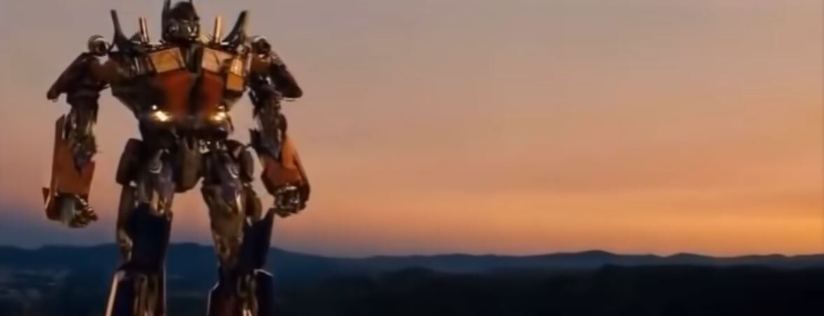 Jsem OPTIMUS PRIME! A posílám tuto zprávu všem přeživším Autobotům mezi hvězdami. Jsme zde a čekáme na vás...